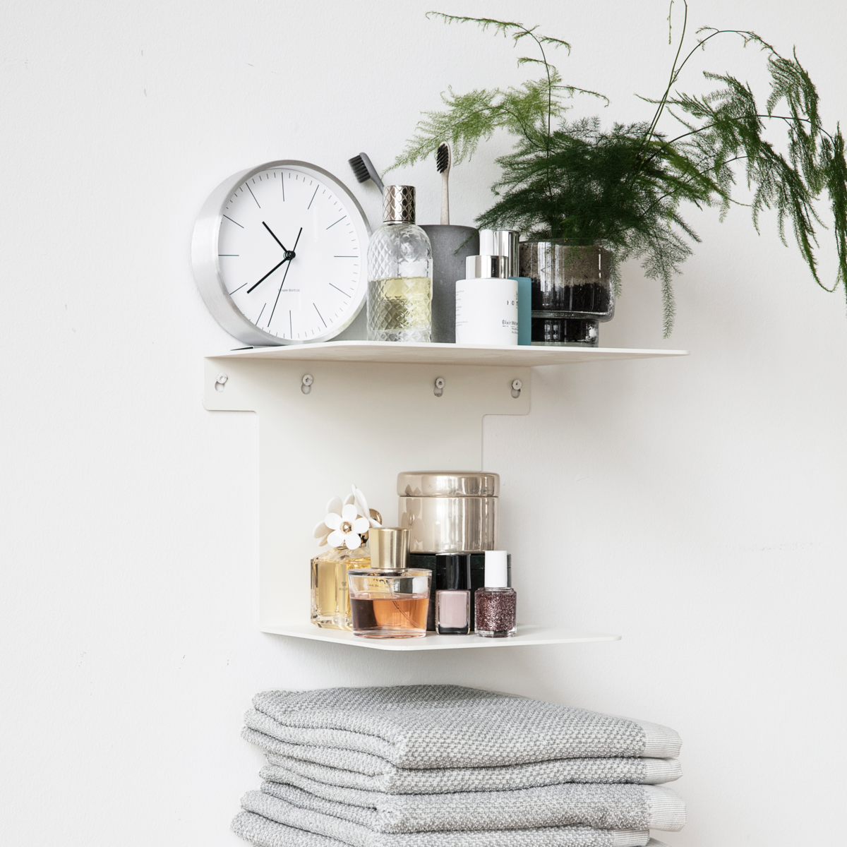 Clock HANNAH | Silber