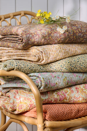 Decke BLUMENMUSTER | Braun