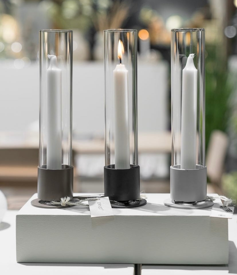 Kerzenhalter mit Glaszylinder