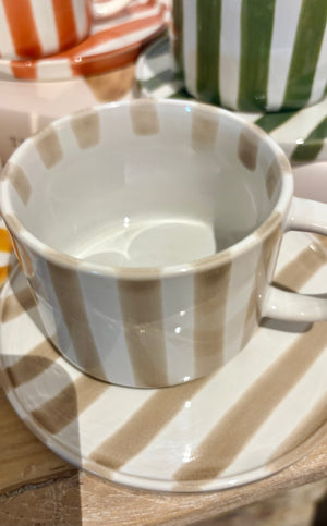 Tasse mit Unterteller MONICA | Beige / Weiss