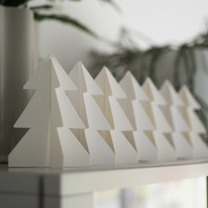 Tree in a row | Weiss