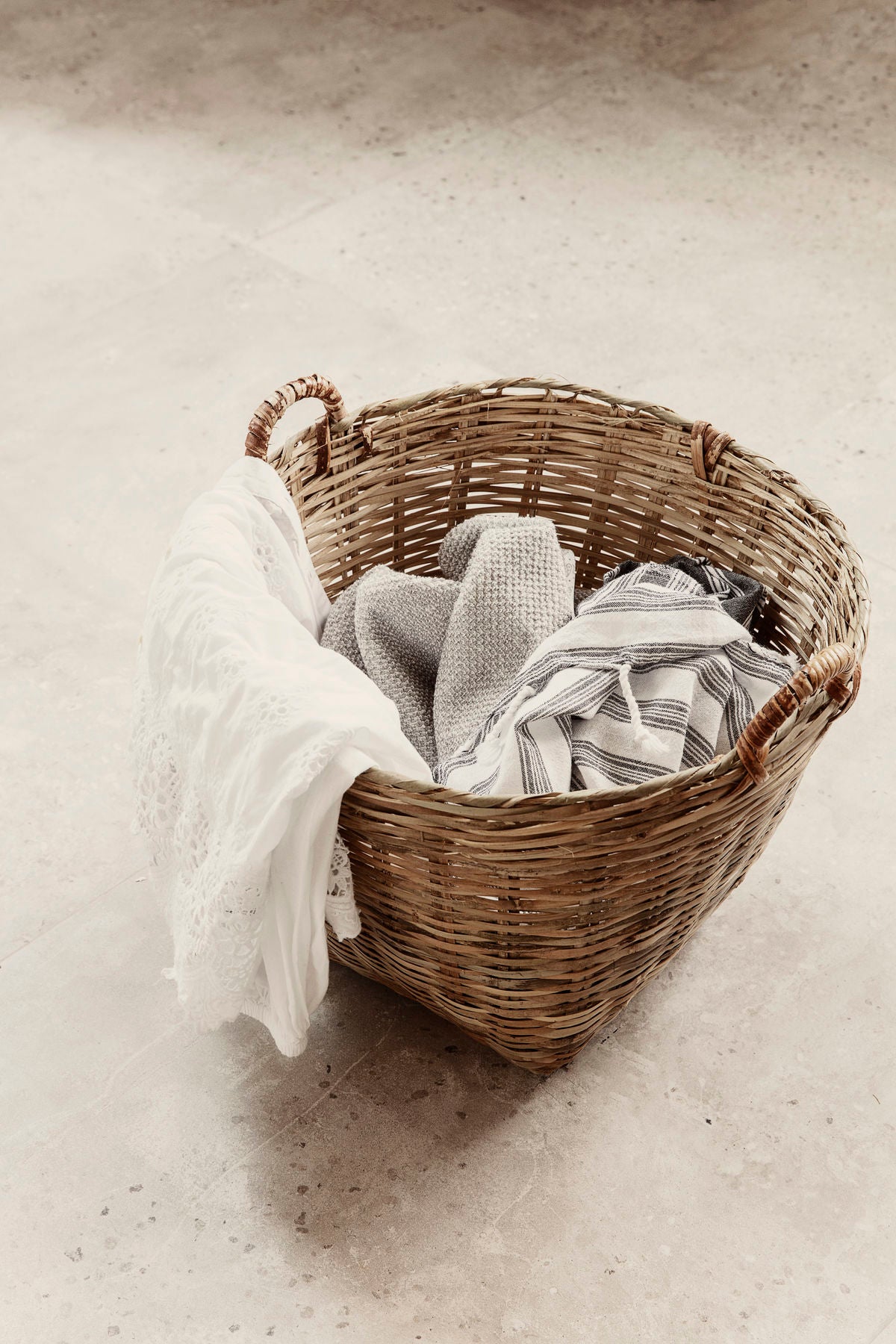 "Vietnam-Korb" mit Henkel Klein