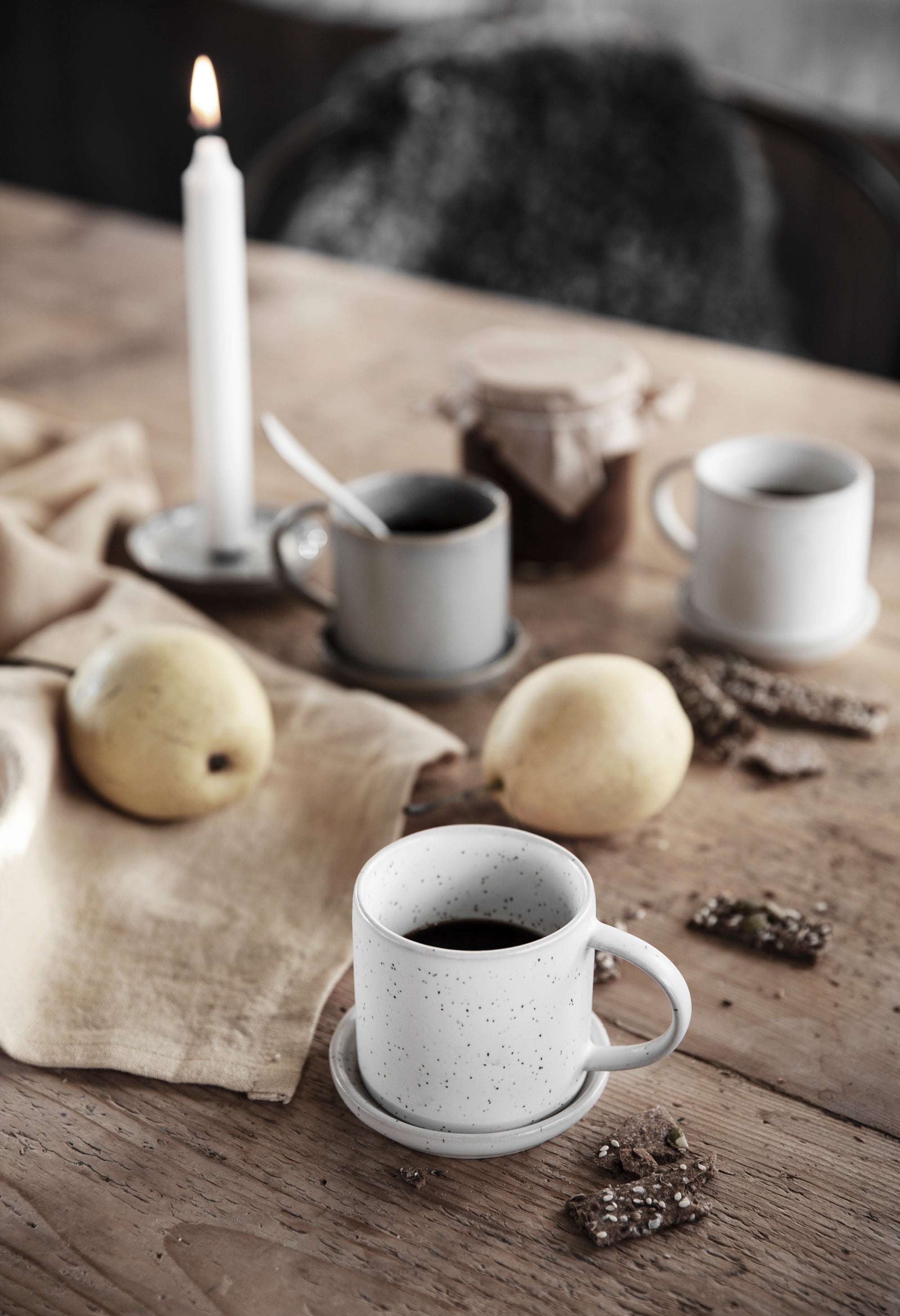 Tasse mit Untersetzer | Crèmeweiss gesprenkelt